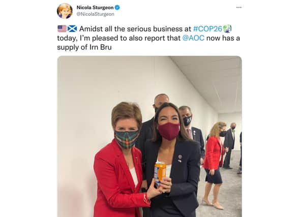 Nicola Sturgeon with Congresswoman Alexandria Ocasio-Cortez having tracked down some Irn Bru.