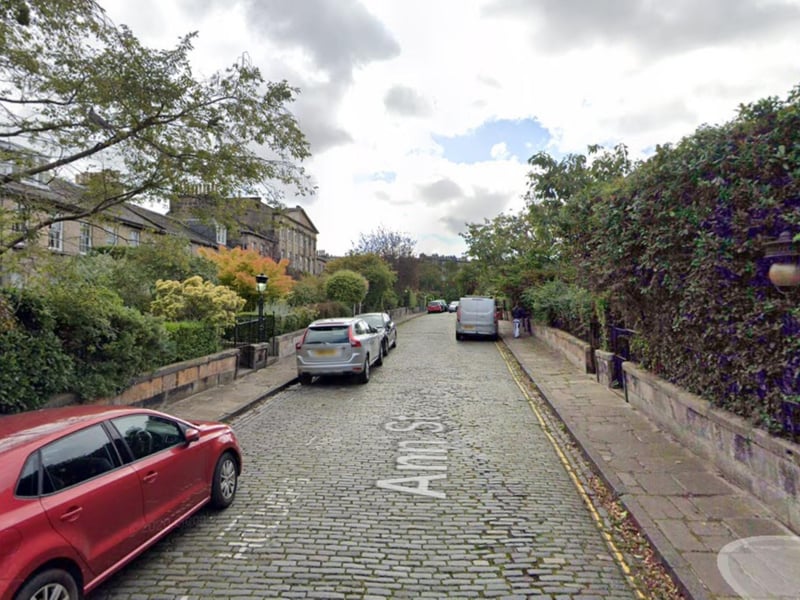 Ann Street is named after the wife of Sir Henry Raeburn, Ann Edgar. She was the widow of Count Leslie, who formerly owned Old Deanhaugh House where Henry and Ann lived following their marriage.