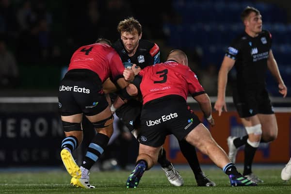 Richie Gray takes the game to Cardiff during Glasgow Warriors' 52-24 win at Scotstoun. (Photo by Ross MacDonald / SNS Group)