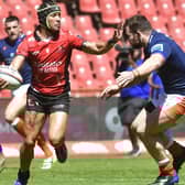 Emirates Lions winger Edwill Van Der Merwe on the attack against Edinburgh during the South Africa side's 55-21 win in Johannesburg. (Photo by Sydney Seshibedi/Gallo Images)
