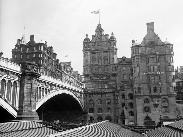 Scotsman Office - Exterior - From North Bridge