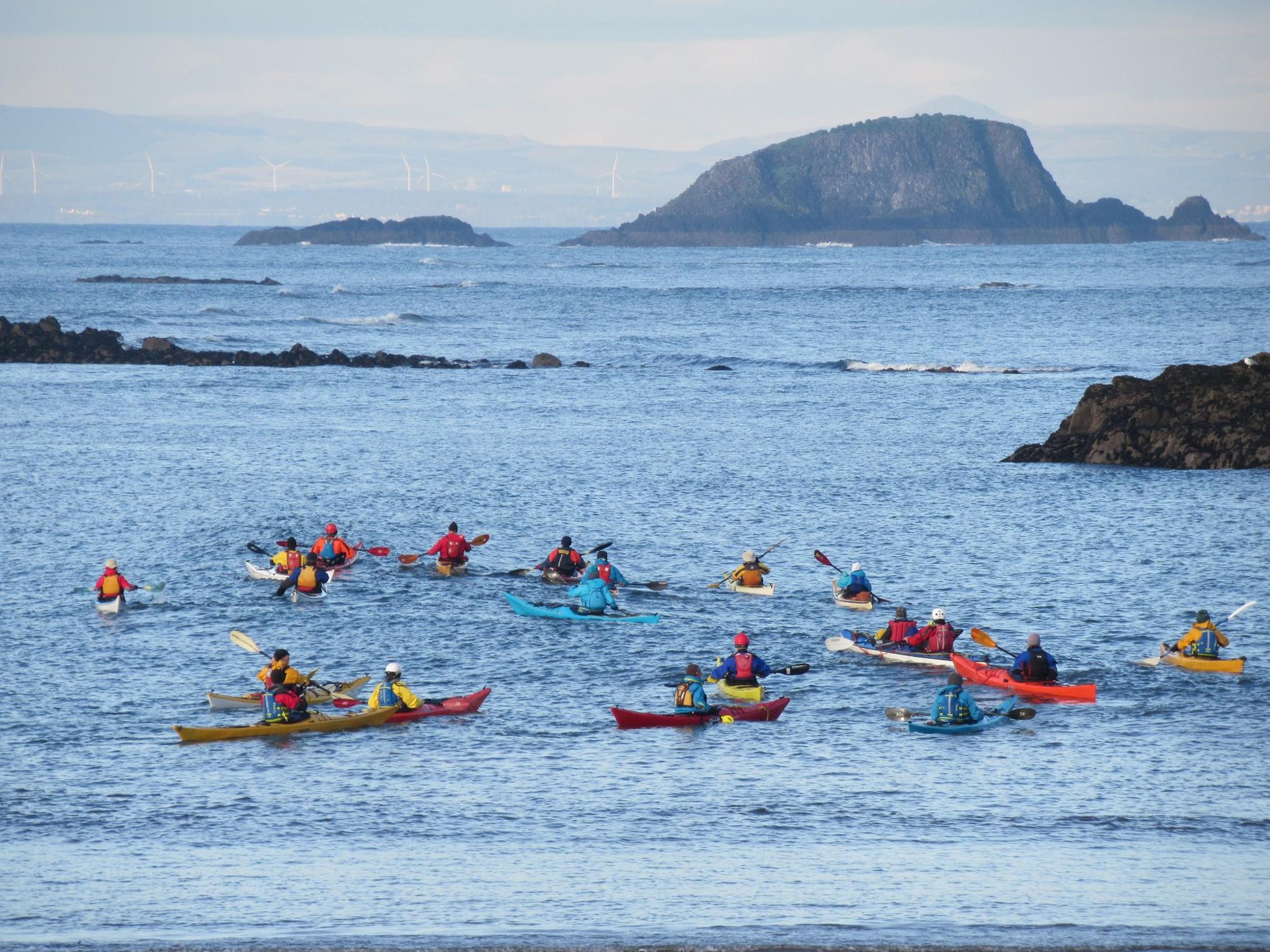 Uri Geller thanks kayakers who tracked down a rat on his Scottish island