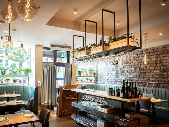 In at 33, is Glasgow’s first Michelin Star restaurant in years. Former Restaurant Andrew Fairlie chef, Lorna McNee is at the helm of this stylish west end restaurant. SquareMeal says ‘Cail Bruich is a special occasion spot worth saving up for.’