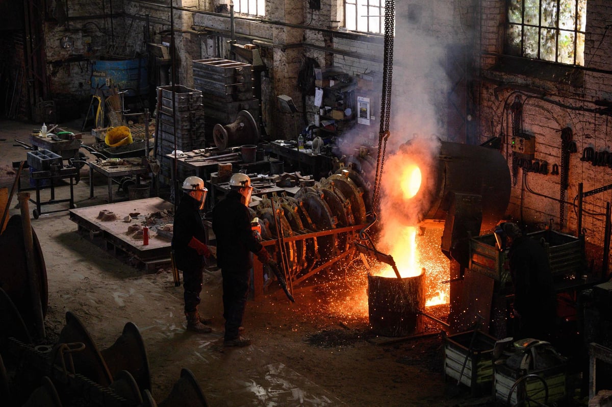 Outlook for manufacturing deemed 'poor' as Brexit and cost-of-living issues stymie growth