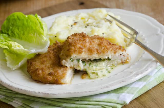 Chicken Kyivs have been renamed "Donbas cutlets" in some Russian restaurants, according to pictures posted on Twitter.