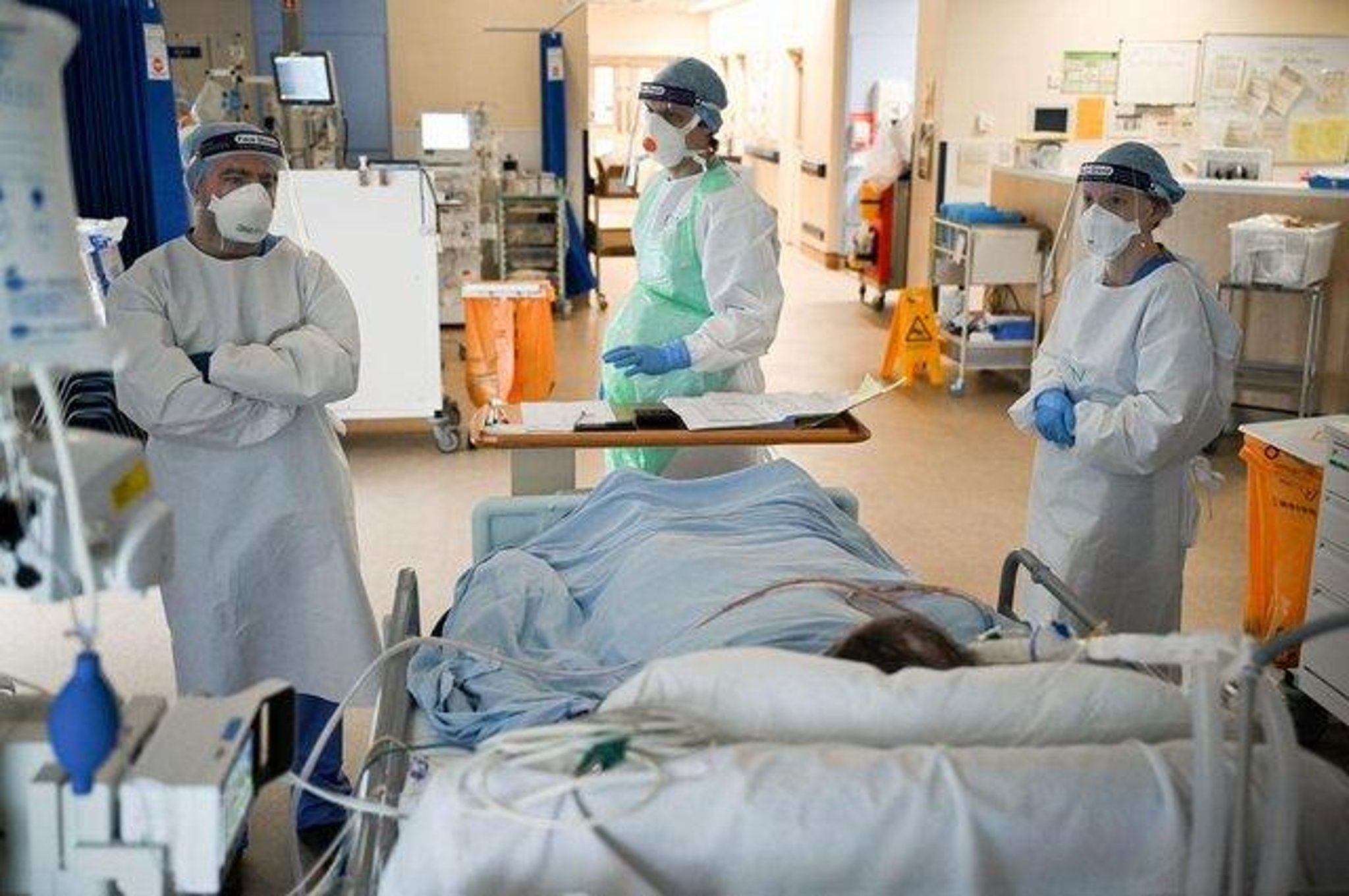 Number of patients in hospital in Scotland with Covid-19 hits record high for fourth consecutive day