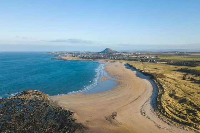 Magnet for families: Yellowcraig Beach