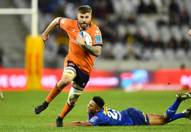 Edinburgh's Luke Crosbie on the attack against Stormers in the United Rugby Championship quarter-final in Cape Town. (Photo by Ashley Vlotman/Gallo Images)