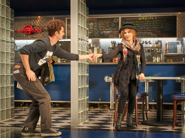 Andrew Garfield takes the lead in 88% rated Tick, Tick...Boom! A story that focuses on an aspiring composer named Jon, who lives in New York City in 1990.