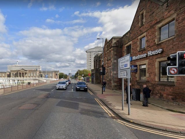 The South Lanarkshire town of Hamilton has a population of 54,480.