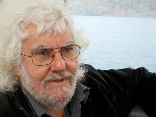 Aonghas MacNeacail