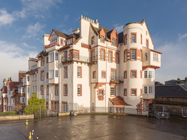 What is it? A four-bedroom apartment situated in one of the Capital’s most iconic and exclusive buildings, boasting unparalleled views across Edinburgh’s historic Old Town and the Castle and over to Fife.