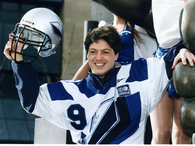 Gary Parker, ex-Melrose RFC player, joining Scottish Claymores American football team.