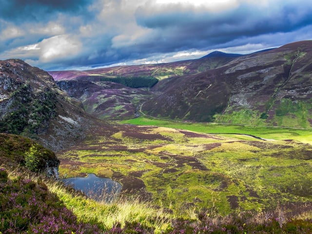 Angus is number nine in Scotland when it comes to annual energy costs, with residents paying an annual average of £1422.56. For electricity, that's £840.85, and £581.71 for gas.