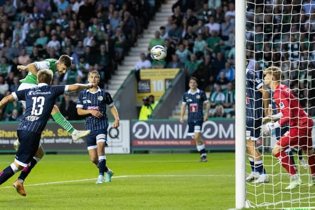 Vente netted on his Hibs debut against Luzern