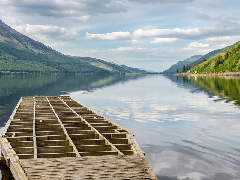 This freshwater loch can be found 16 kilometres southwest of the famous Loch Ness. It is surrounded by mountains and boasts a tremendous blend of vegetation and wildlife.