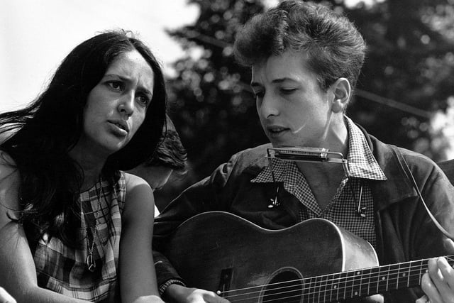 While Joan Baez was of Spanish descent on her father's side,  the American folk singer's mother, Joan Chandoes Baez (née Bridge) hailed from Edinburgh. Joan Senior,, or "Big Joan" never forgot her roots and introduced her daughters well-known Scots folk songs, such as Will Ye Go Lassie, Go.