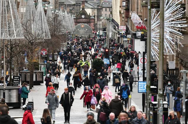 Last minute Christmas shopping on Glasgow's Buchanan Street