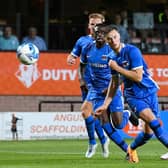 Glenn Middleton curls the ball home to make it 1-0 to Dundee United against AZ Alkmaar.