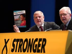 Angus Robertson has ruled himself out of running for First Minister