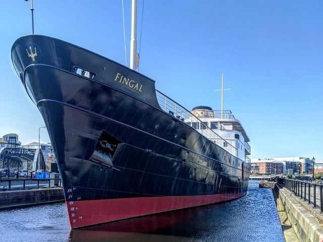 A former Northern Lighthouse Board (NLB) tender, Fingal features 23 luxury cabins, each named after Stevenson lighthouses. As well as this, there's a high end bar and restaurant on board.