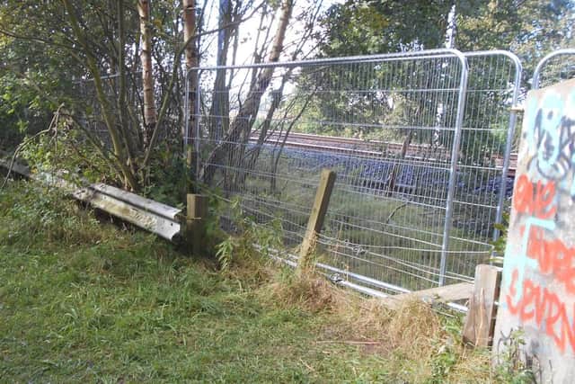 The "substandard" railway fence in Musselburgh. (Picture: ORR)
