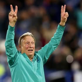 Veteran manager Neil Warnock's has been named the new interim manager of Aberdeen.