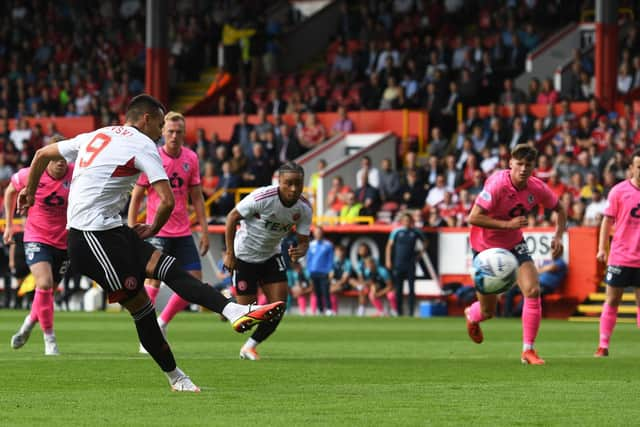 Bojan Miovski scores on his Aberdeen debut. (Photo by Craig Foy / SNS Group)