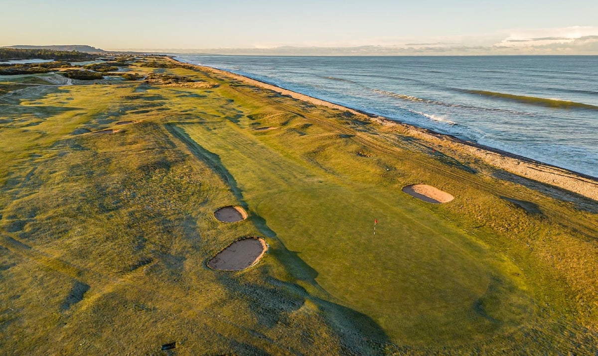 Golf course on stunning coastline in north of Scotland goes up for sale