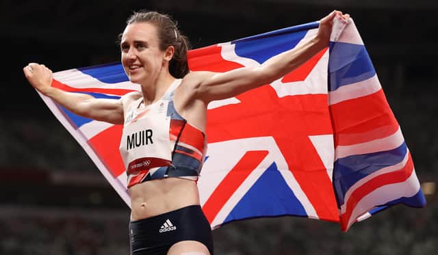 Laura Muir celebrates winning silver in the Women's 1500m Final