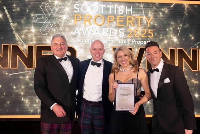 L-R Alasdair Humphery, SPA Judge, Jeff Manson, Lynsay Bell Manson and Des Clarke, Host