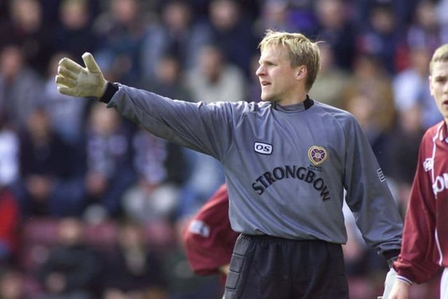 Don't say it! The Finnish goalkeeper set the exit fee Berra matched when he moved to Southampton in 2002. The goalie is now 50 years old.