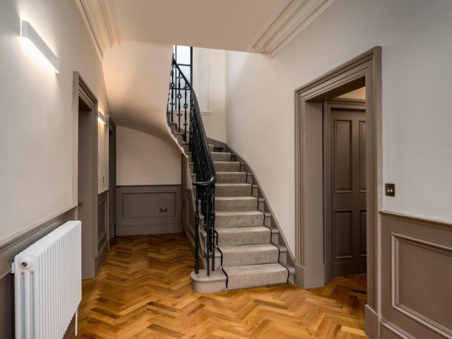 Ground floor hall and staircase.