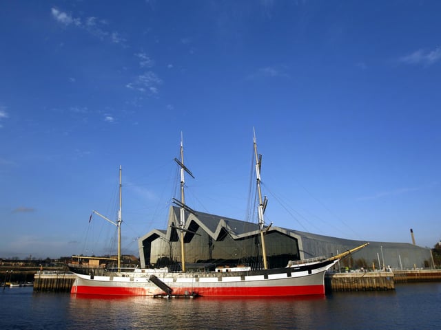 Scotland has no shortage of beautiful nautical attractions where you and your family can board historical ships and “be the captain” for the day. In Glasgow, the ‘Tall Ship’ has been around the world four times, so if you love boats and a bit of history then this is perfect for you. It is also free to visit, although it is recommended you book if you’re in a larger group (https://thetallship.com/your-visit/).