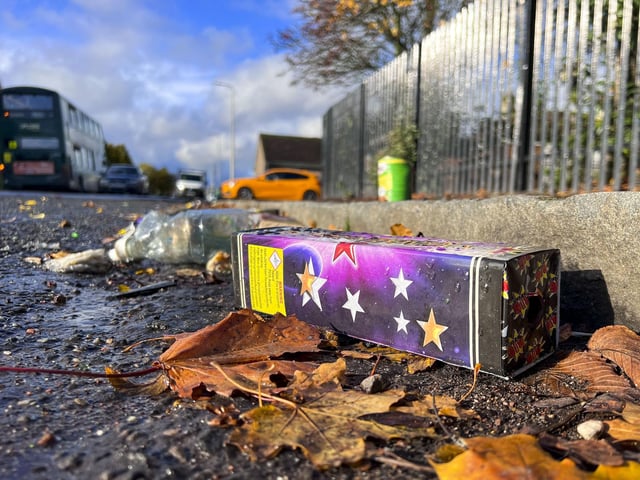 Riot police were called in after a group of youths blocked roads in Dundee with bonfires and hurled fireworks in the street.