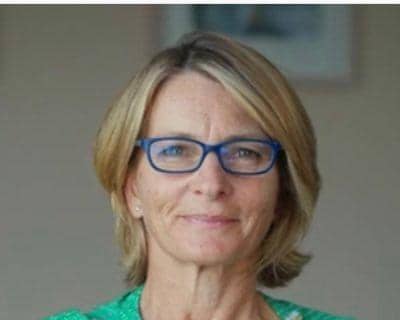 Dr Lara Mitchell has been a Consultant in Medicine for the Elderly for 20 years and is the current Clinical lead for Acute Care (Frailty) for Healthcare Improvement Scotland.