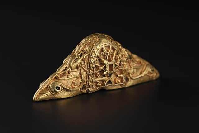 The solid gold sword pommel was found near Blair Drummond and is valued at £30,000.