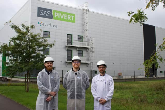 Founders Scott Kennedy and Fergus Moore at SAS Pivert in France