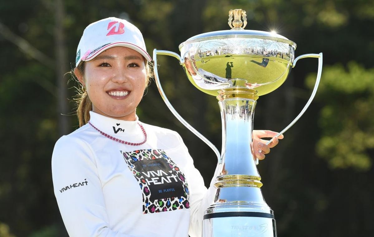 Japan's Ayaka Furue signs off with 62 to win Women's Scottish Open