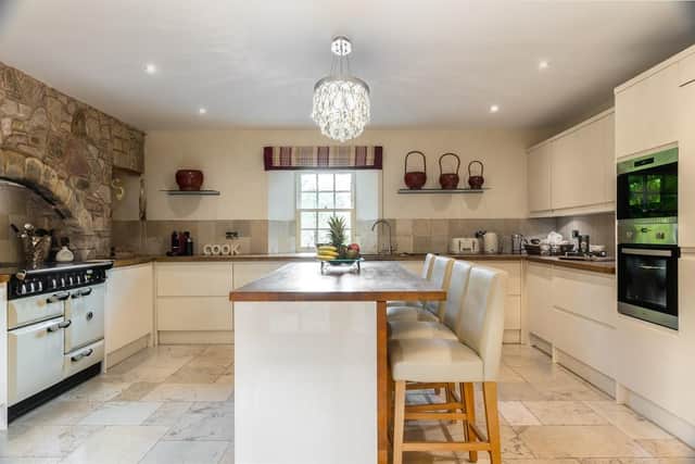 A well appointed kitchen has everything you need to cater for families and groups, and the property also works with a number of chefs who can cook for the entire stay, or a special meal.