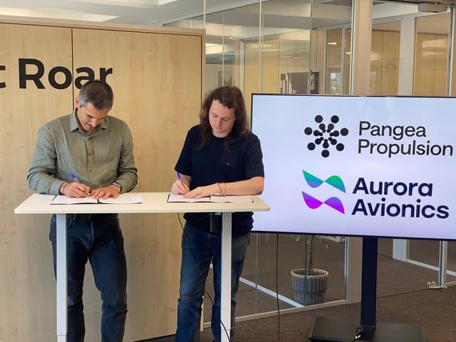 Adrià Argemí [CEO, Pangea Propulsion] Oren Smith-Carpenter [CEO, Aurora Avionics],