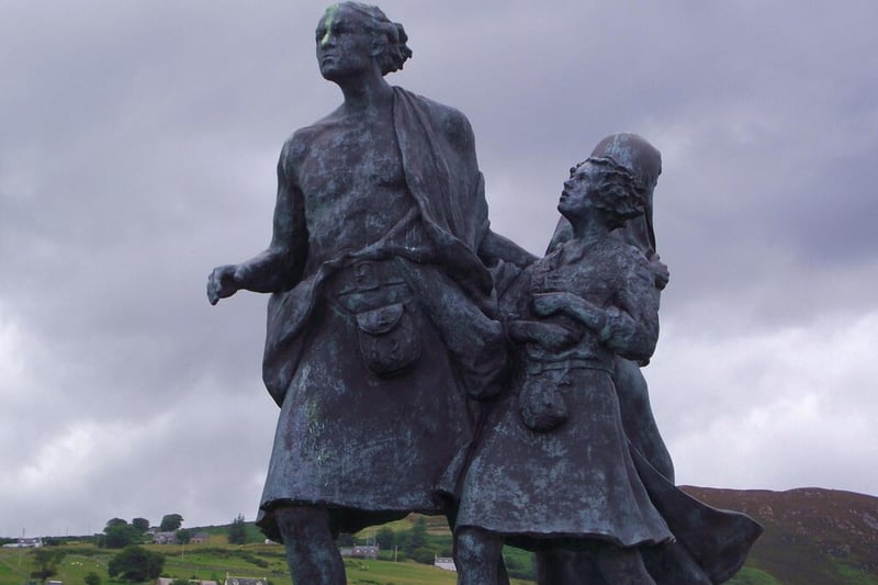 The monument proudly stands in Couper Park which overlooks Helmsdale village. It commemorates the huge population of Scottish people that were evicted from their ancestral homes during events like the Highland Clearances.