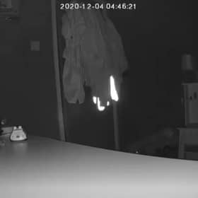 The ear-splitting sound of thundersnow, which woke tens of thousands of Edinburgh residents in the early hours of Friday morning, has been caught on camera. (Credit: Alison Beattie Jarvie)