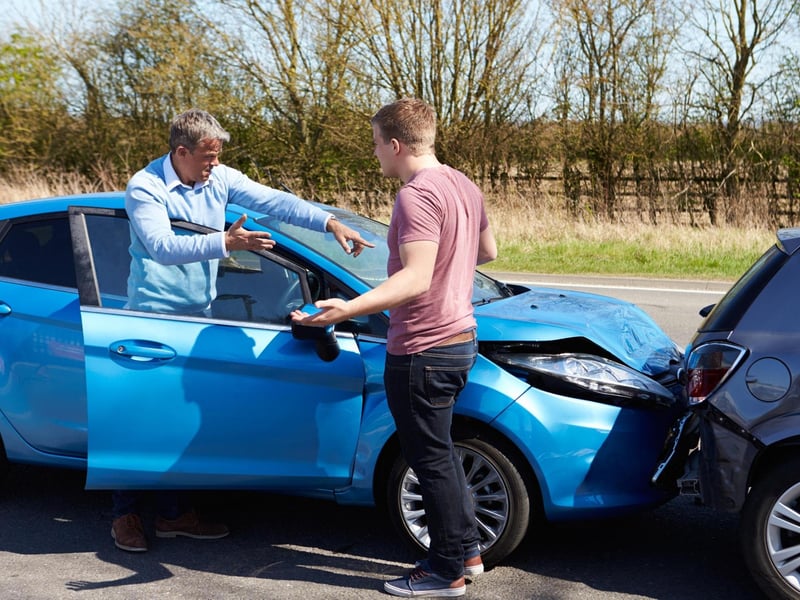 Did that car just bump into you? Get it sorted but it’s not worth a stramash i.e., a commotion or brawl… Although mind you that’s a fair bit of damage.