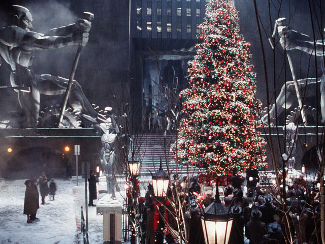 Look, how good or bad a movie is will always be subjective, but this writer thinks Batman Returns is far and wide the best Christmas movie of all time. Danny DeVito as The Penguin, set during the festive season and Batman. Merry Christmas indeed!