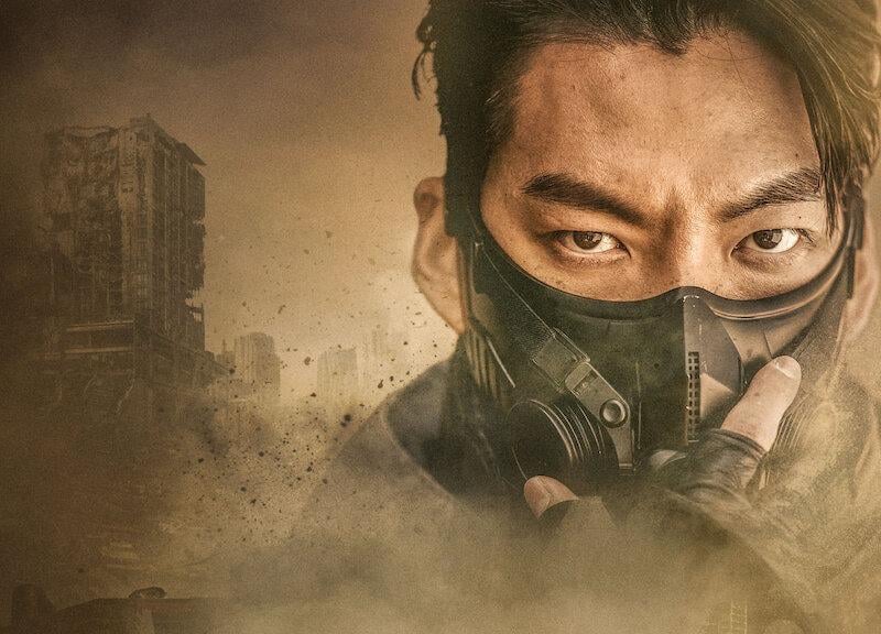 One of the newest series on Netflix, this dystopian thriller has zoomed straight into Netflix's top 10. The story follows a world that has been destroyed by air pollution which forces a special team of delivery drivers, known as Black Knights, to deliver oxygen to homes - until one Knights' life is changed by a young boy with a dream. Despite being one of the newest Korean series on Netflix, it has been handed an impressive rating of 73% on Rotten Tomatoes.