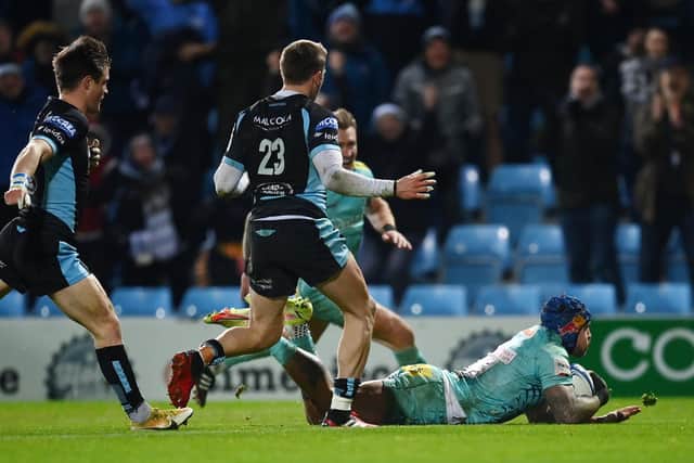 Jack Nowell of Exeter Chiefs scores his side's seventh try.
