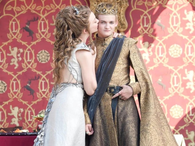 The Lion of the Rose (Season 4, Episode 2) centres on the royal wedding of one of TV's greatest villains, Joffrey Baratheon, to one of the realm's greatest manipulators, Margaery Tyrell. Sadly everything doesn't work out as planned. Worth a rewatch to see what characters in the background are up to. IMDB rating: 9.7.