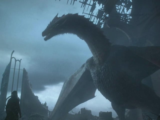 Silverwing is around 93-years-old, and had been ridden by King Jaehaerys’ queen Alysanne Targaryen. The silver she-dragon has a strong bond with Vermithor and they coil together at night.