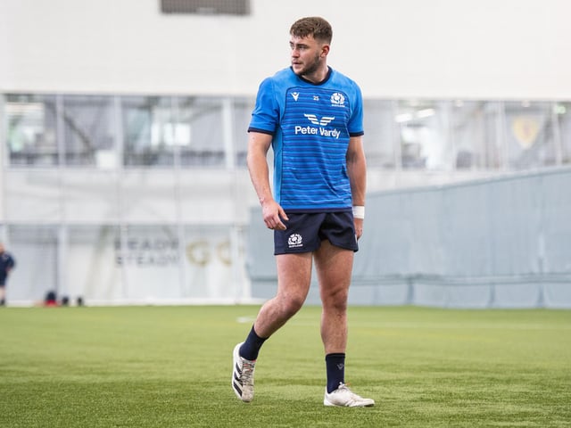 Solid debut from the Glasgow full-back who was sound under the high ball and found his range with a couple big left-footed punts. 6